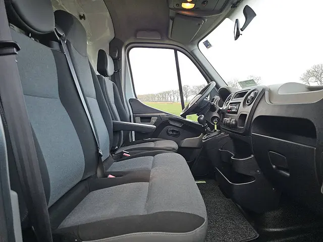 Renault Master 2.3 2013 Diesel 7