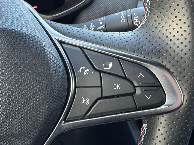 Renault Clio 1.0 TCe 90 GPF esprit Alpine 2024 Benzine 21