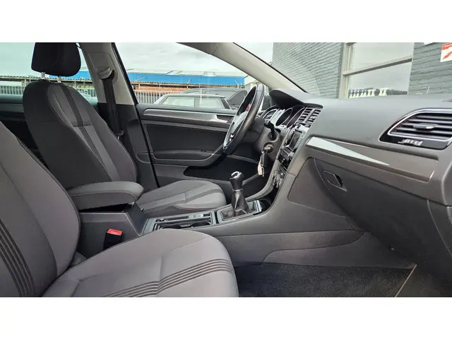 Volkswagen Golf 1.2 TSI Allstar 2016 Benzine 18