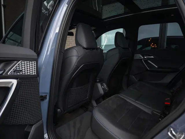 BMW X1 xDrive30e M Sport 2024 Hybride Benzine 33