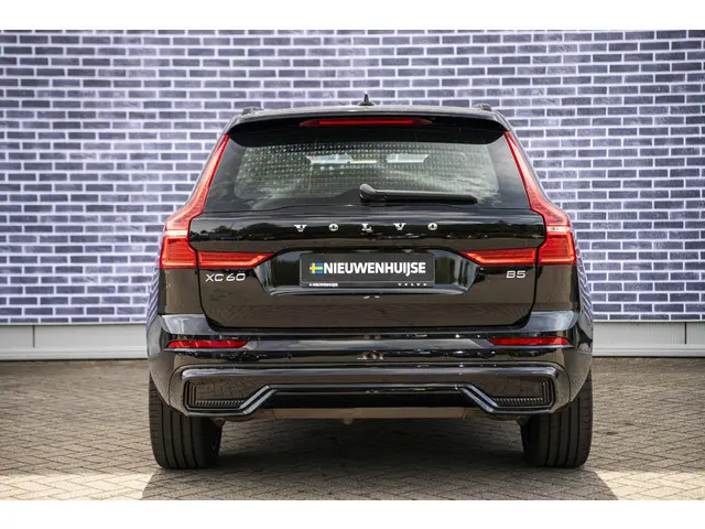 Volvo XC60 B5 Plus Dark 2022 Benzine 11