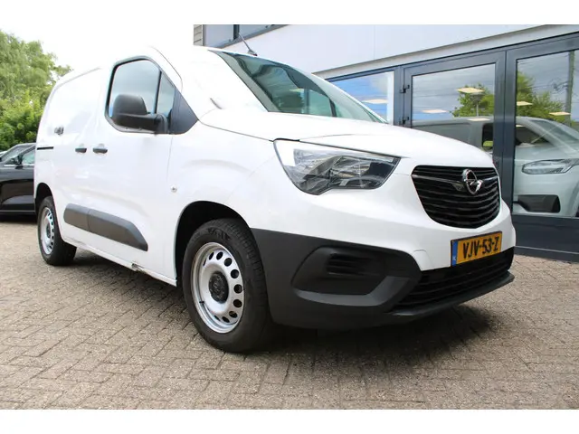 Opel Combo 1.5D L1H1 Edition 2021 Diesel 8