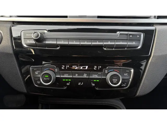 BMW X1 xDrive20i 2018 Benzine 20