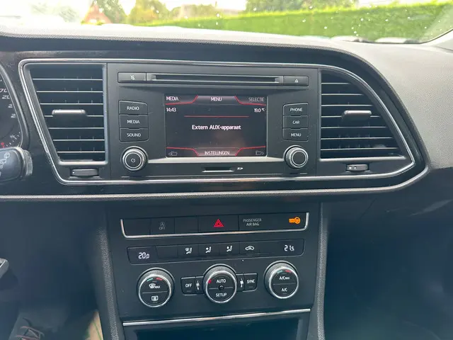 SEAT Leon ST 1.2 TSI Style 2015 Benzine 16