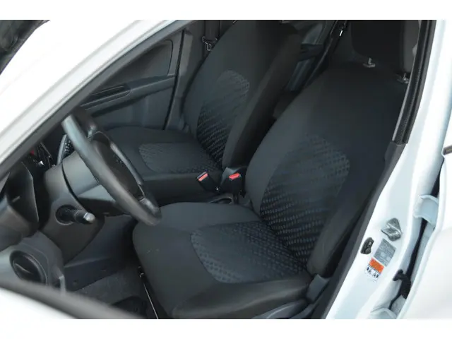 Suzuki Celerio 1.0 Comfort 2015 Benzine 9