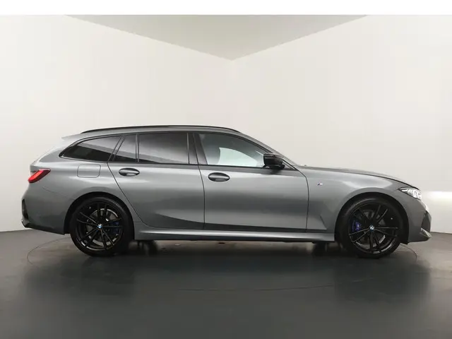 BMW 3 Serie Touring M340i xDrive 2024 Benzine 7