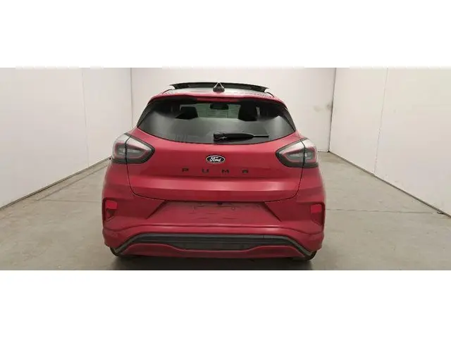 Ford Puma 1.0 EcoBoost Hybrid ST-Line X 2024 Benzine 5