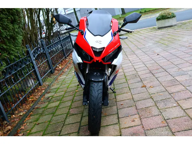 Yamaha YZF R125 TRMOTOR 125 GP-ONE [A1 A2] 2026 Benzine 12