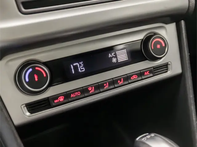 Volkswagen Polo 1.2 TSI Sportline 2015 Benzine 10