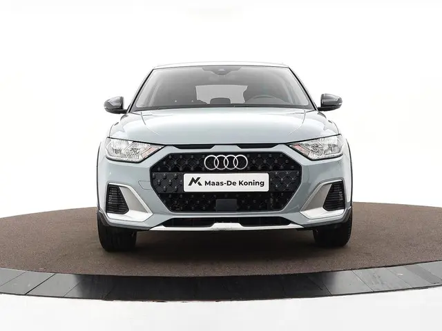 Audi A1 citycarver 25 TFSI 95pk Epic 2020 Benzine 14