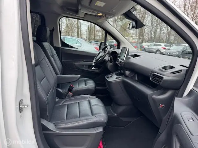 Opel Combo Life 1.2 Turbo L2H1 Edition 2020 Benzine 4