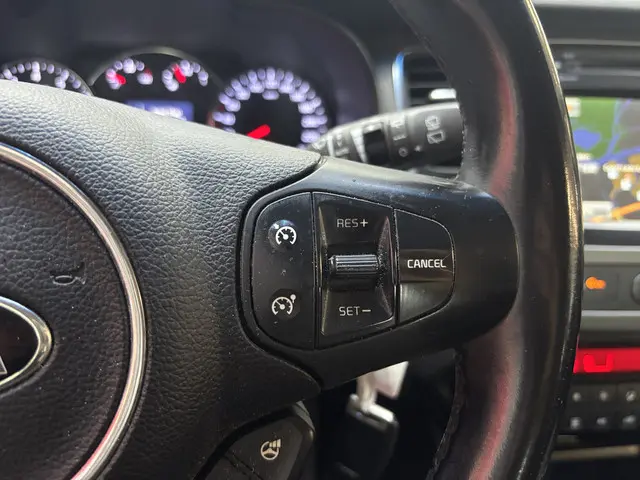 Kia Carens 1.6 GDi ComfortLine 7p 2013 Benzine 16