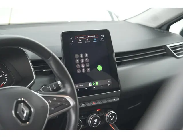 Renault Clio TCe 100 EDC Intens 2021 Benzine 65