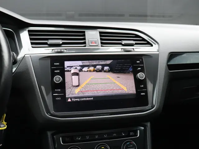 Volkswagen Tiguan 2.0 TSI 4Motion Highline 2017 Benzine 10