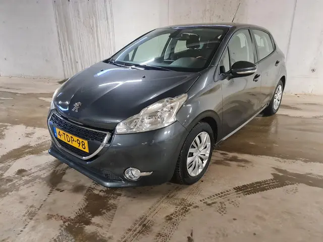 Peugeot 208 2