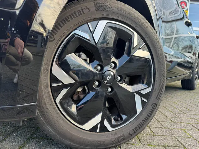 Kia Niro EV DynamicLine 64.8 kWh SOH 100% 2022 Elektrisch 7