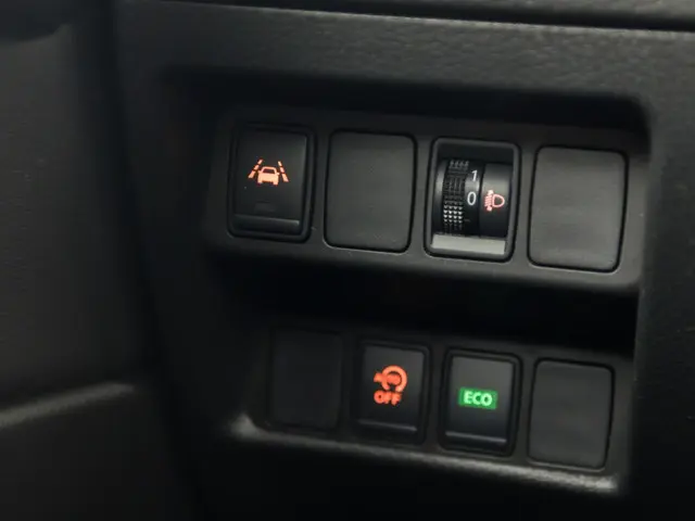 Nissan QASHQAI 1.3 DIG-T Sport 2021 Benzine 23