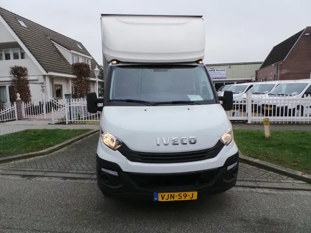 Iveco Daily 35C16 Bakwagen+laadklep 2019 Diesel 2