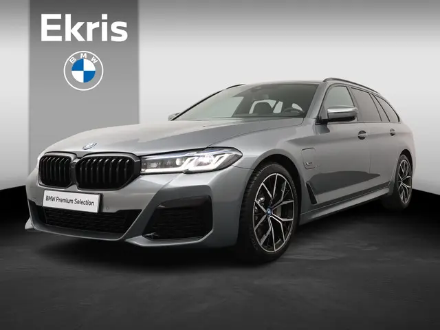 BMW 5 Serie Touring 530e xDrive 2024 Hybride Benzine