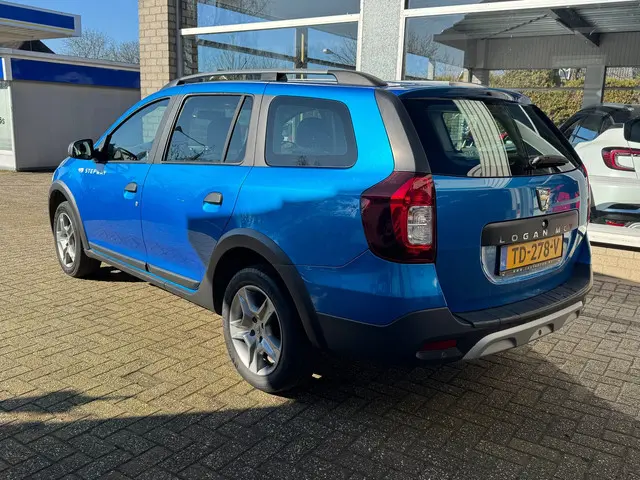 Dacia Logan MCV 0.9 TCe Stepway 2018 Benzine 2