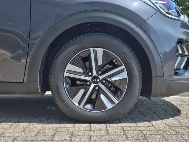 Kia Niro 1.6 GDi PHEV ExecutiveLine 2020 Hybride Benzine 8