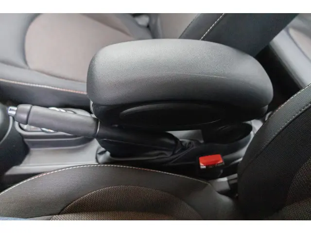 MINI One Mini 1.5 Business Edition 2020 Benzine 21