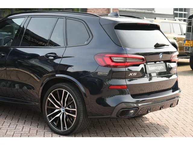 BMW X5 xDrive45e M-Sport 2022 Hybride Benzine 45