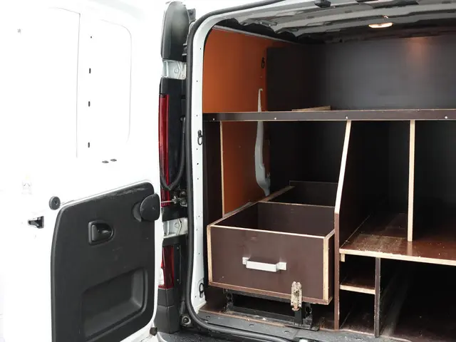 Renault Trafic 2.0 dCi145pk automaat L1H1 2021 Diesel 35