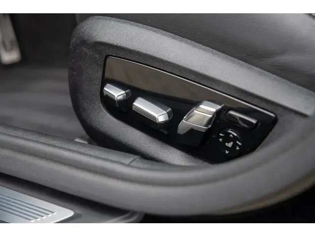 BMW M5 5-serie 2018 Benzine 40