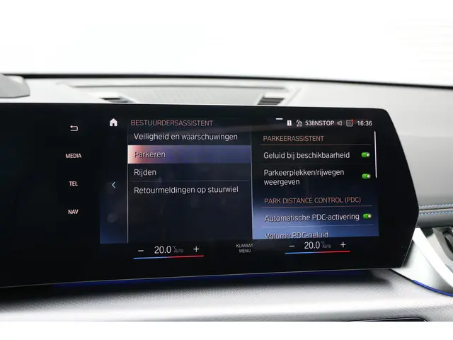 BMW X1 sDrive20i 170pk M-Sport Black Ed. 2023 Benzine 52