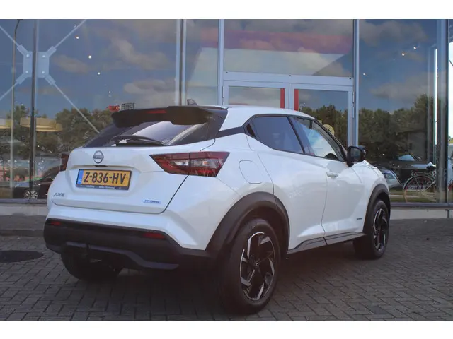Nissan Juke Hybrid 143 N-Connecta 2023 Hybride Benzine 4
