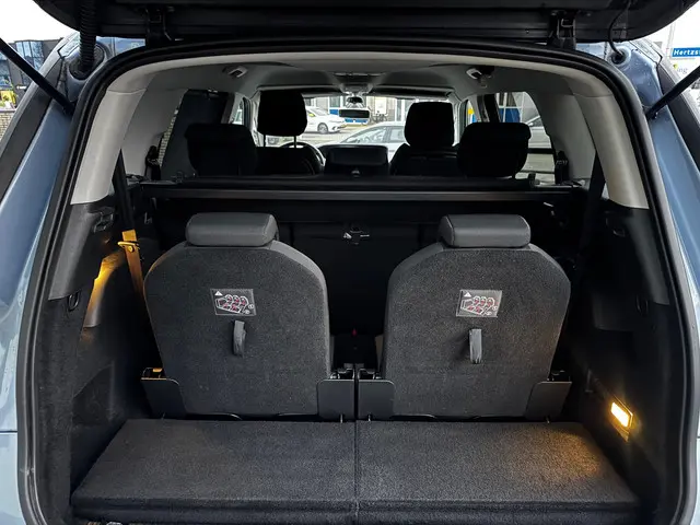 Citroën Grand C4 Picasso 1.6 Intensive 7p 2014 Benzine 22