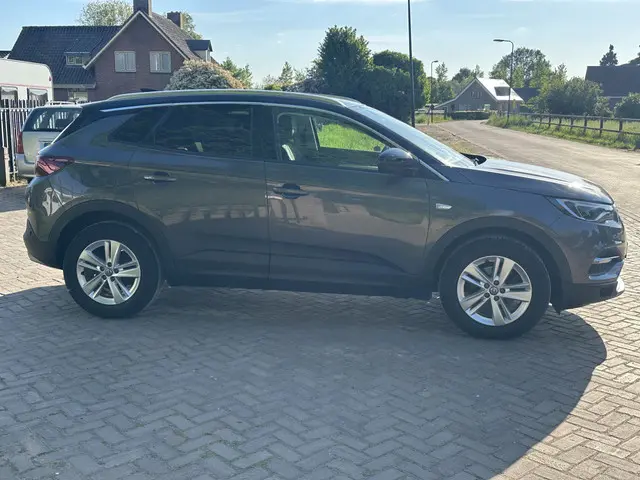 Opel Grandland X 1.2 Turbo Innovation 2019 Benzine 4
