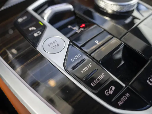 BMW X5 xDrive50e 2024 Hybride Benzine 13