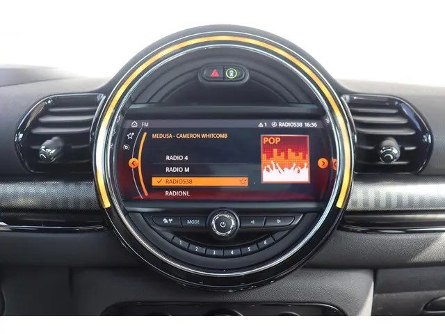MINI Clubman Mini 2.0 JCW ALL4 Chili 2020 Benzine 18