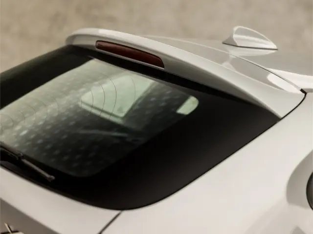 BMW X1 sDrive20i High Executive 2015 Benzine 30