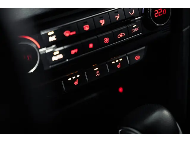 Kia ProCeed 1.6 T-GDI GT 2023 Benzine 36