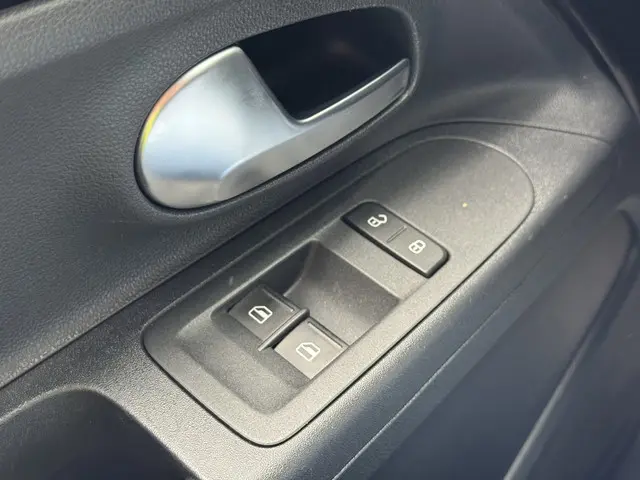 Volkswagen up! 1.0 2021 Benzine 31