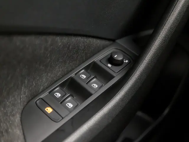 Škoda Scala 1.0 TSI Sport Deluxe 2021 Benzine 22
