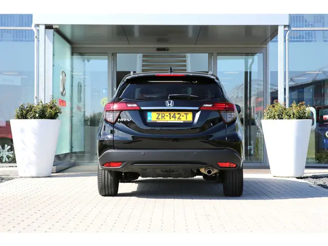 Honda HR-V 1.5i VTEC EXECUTIVE 2019 Benzine 74