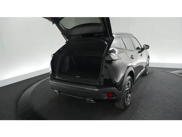 Peugeot 2008 PureTech 130 EAT8 GT 2024 Benzine 67