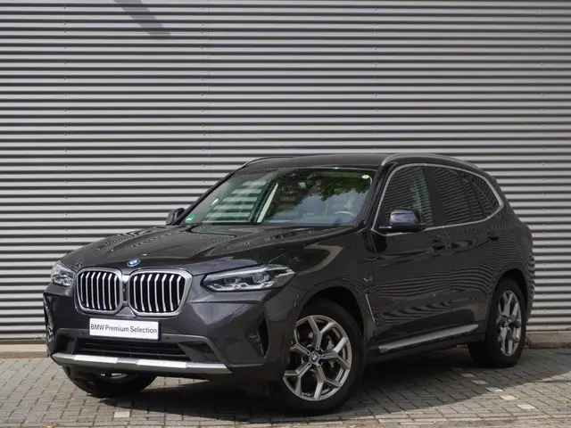 BMW X3 xDrive30e 2022 Hybride Benzine 35