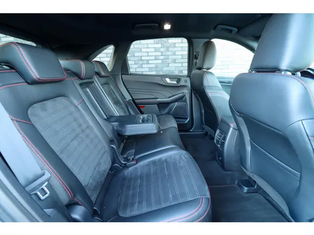 Ford Kuga 2.5 PHEV ST-Line X 2021 Hybride Benzine 8