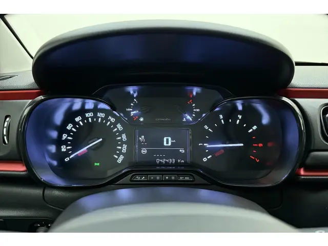 Citroën C3 1.2 PureTech C-Series 2021 Benzine 24