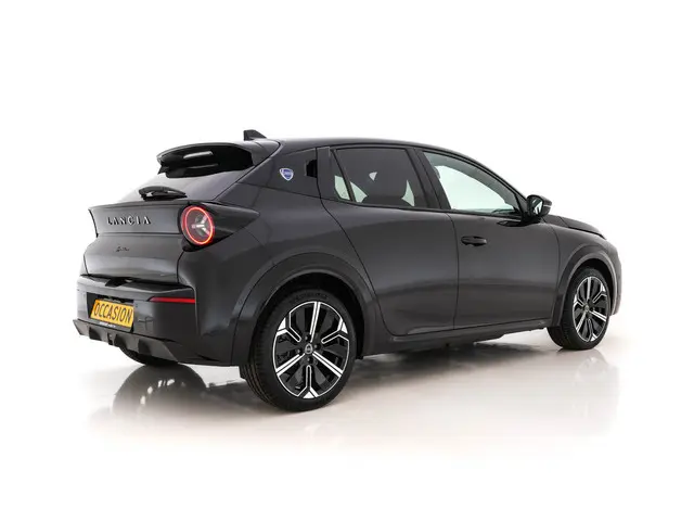 Lancia Ypsilon LX 51 kWh Gold [ 3-Fase ] 2024 Elektrisch 6