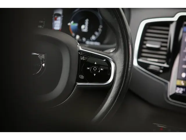 Volvo XC90 2.0 T8 TE AWD Insc. 2015 Hybride Benzine 12