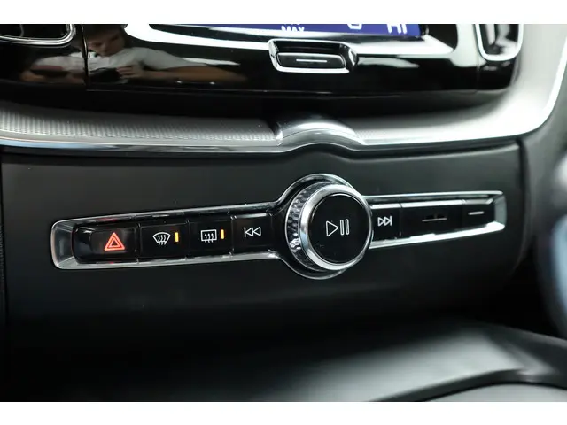 Volvo XC60 2.0 T5 AWD Inscription 2017 Benzine 18