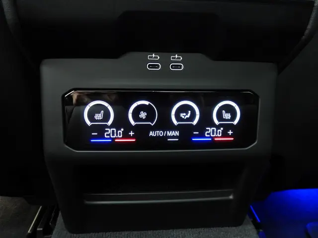 BMW 5 Serie Sedan 530e 2024 Hybride Benzine 44