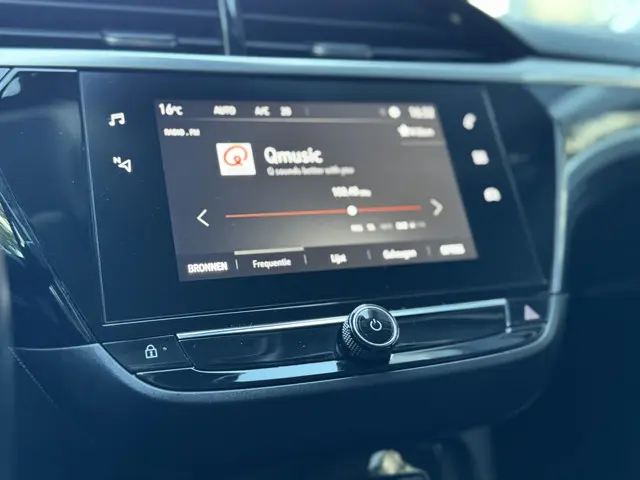 Opel Corsa 1.2 100pk Automaat Edition 2022 Benzine 19