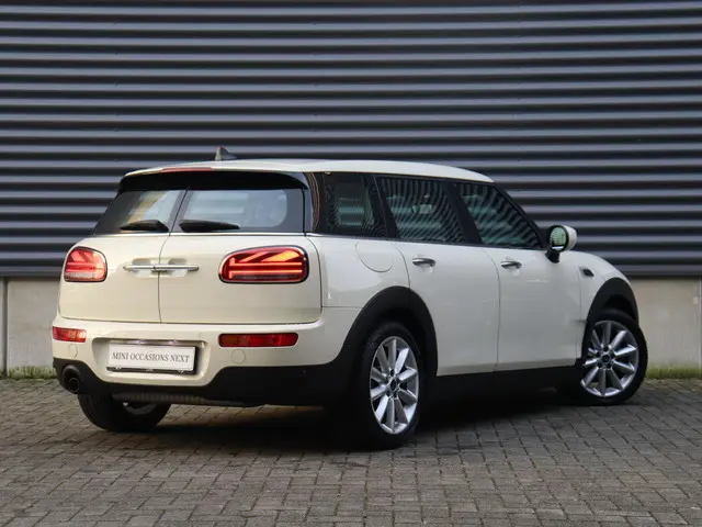MINI Clubman One 2022 Benzine 2